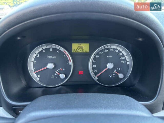 Серый Хендай Акцент, объемом двигателя 1.4 л и пробегом 135 тыс. км за 4800 $, фото 22 на Automoto.ua