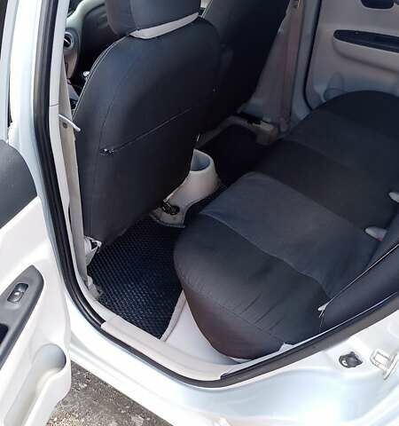 Сірий Хендай Акцент, об'ємом двигуна 1.4 л та пробігом 209 тис. км за 4500 $, фото 19 на Automoto.ua