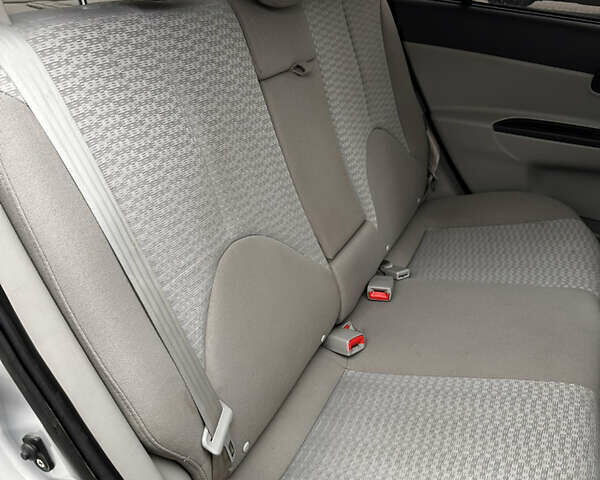 Серый Хендай Акцент, объемом двигателя 1.4 л и пробегом 327 тыс. км за 4500 $, фото 21 на Automoto.ua