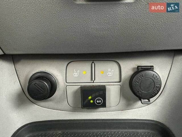 Сірий Хендай Акцент, об'ємом двигуна 1.4 л та пробігом 228 тис. км за 5990 $, фото 18 на Automoto.ua