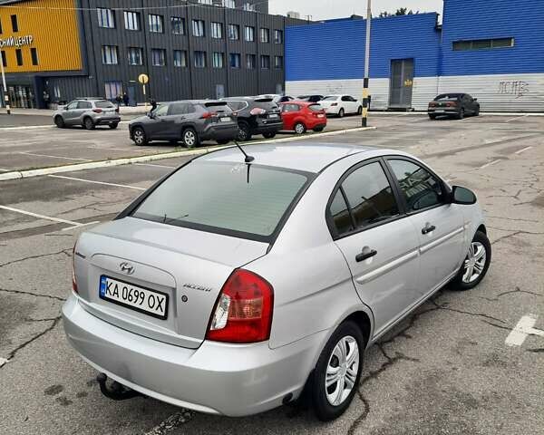 Сірий Хендай Акцент, об'ємом двигуна 1.4 л та пробігом 306 тис. км за 4499 $, фото 17 на Automoto.ua