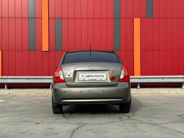 Сірий Хендай Акцент, об'ємом двигуна 0 л та пробігом 228 тис. км за 5990 $, фото 6 на Automoto.ua