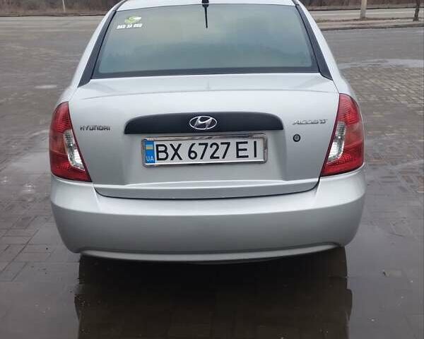 Сірий Хендай Акцент, об'ємом двигуна 1.4 л та пробігом 310 тис. км за 3600 $, фото 2 на Automoto.ua