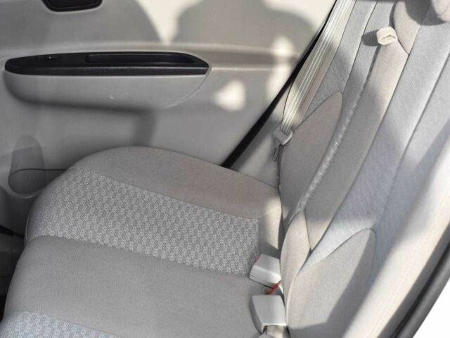 Серый Хендай Акцент, объемом двигателя 1.4 л и пробегом 327 тыс. км за 4999 $, фото 14 на Automoto.ua