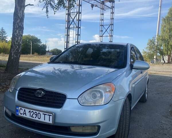 Серый Хендай Акцент, объемом двигателя 1.4 л и пробегом 220 тыс. км за 3450 $, фото 22 на Automoto.ua