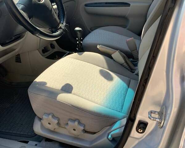 Сірий Хендай Акцент, об'ємом двигуна 1.4 л та пробігом 170 тис. км за 5100 $, фото 21 на Automoto.ua