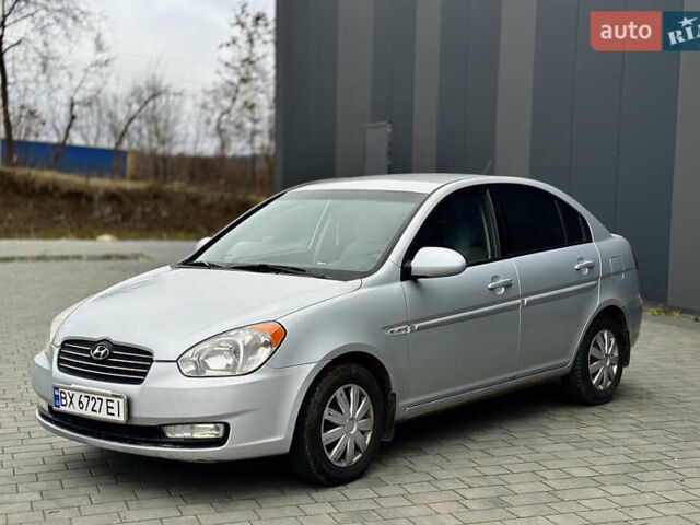 Серый Хендай Акцент, объемом двигателя 1.4 л и пробегом 312 тыс. км за 4150 $, фото 11 на Automoto.ua