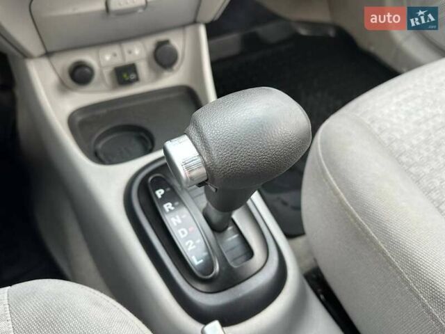 Сірий Хендай Акцент, об'ємом двигуна 1.4 л та пробігом 228 тис. км за 5990 $, фото 24 на Automoto.ua