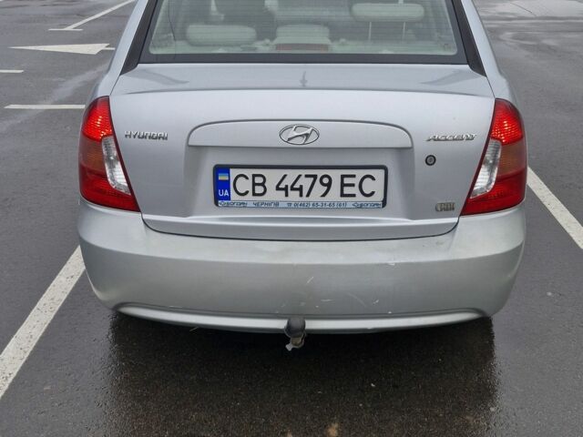 Серый Хендай Акцент, объемом двигателя 1.5 л и пробегом 268 тыс. км за 3400 $, фото 3 на Automoto.ua