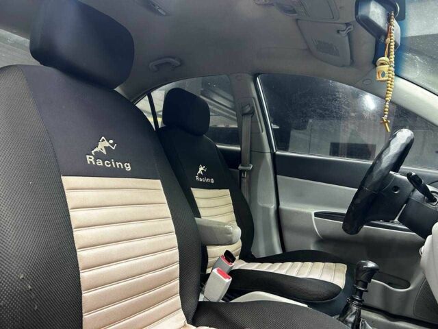 Серый Хендай Акцент, объемом двигателя 1.4 л и пробегом 168 тыс. км за 5200 $, фото 18 на Automoto.ua