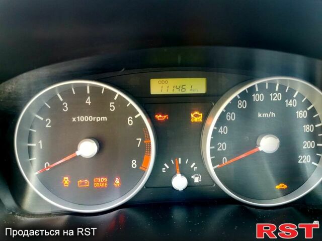 Сірий Хендай Акцент, об'ємом двигуна 1.4 л та пробігом 110 тис. км за 4800 $, фото 11 на Automoto.ua