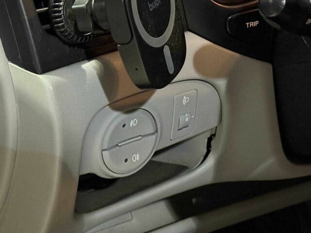 Серый Хендай Акцент, объемом двигателя 1.4 л и пробегом 203 тыс. км за 4990 $, фото 10 на Automoto.ua