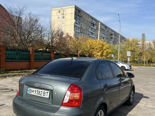 Хендай Акцент 2008 в Сумах на Automoto.ua Серый Хендай Акцент, объемом двигателя 1.4 л и пробегом 174 тыс. км за 5700 $, фото 2 на Automoto.ua