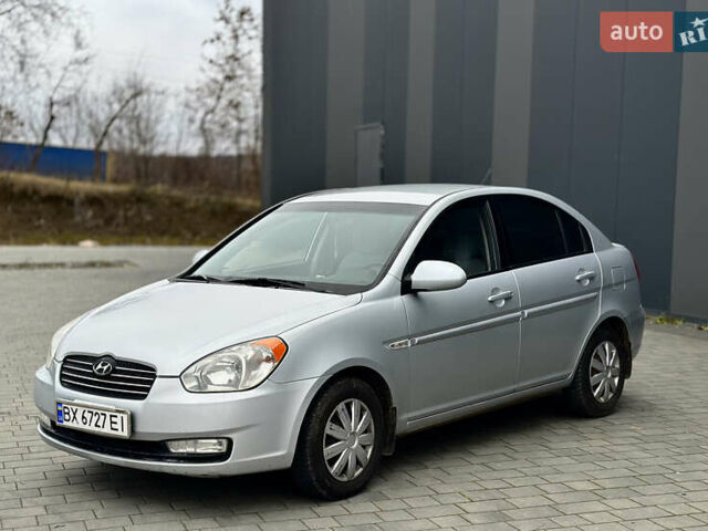 Серый Хендай Акцент, объемом двигателя 1.4 л и пробегом 312 тыс. км за 4150 $, фото 9 на Automoto.ua
