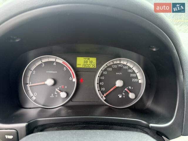 Серый Хендай Акцент, объемом двигателя 1.49 л и пробегом 190 тыс. км за 6200 $, фото 11 на Automoto.ua