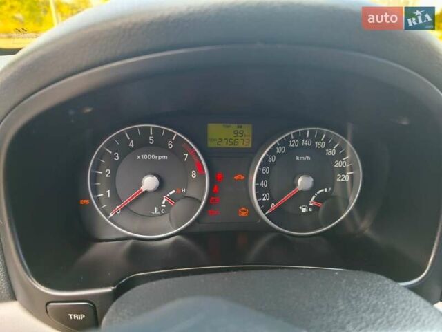 Серый Хендай Акцент, объемом двигателя 1.4 л и пробегом 275 тыс. км за 4700 $, фото 1 на Automoto.ua