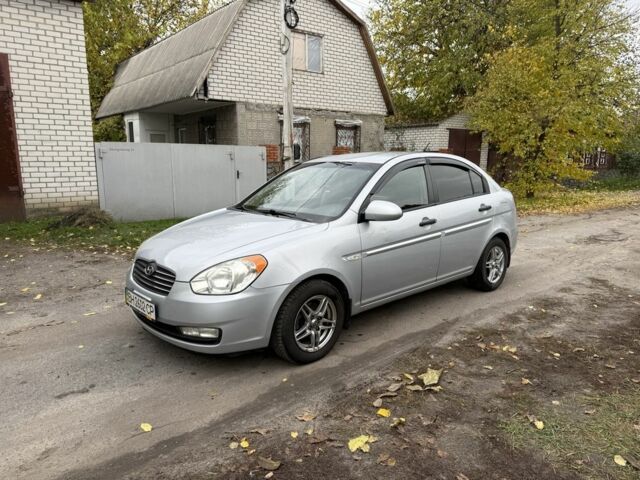 Серый Хендай Акцент, объемом двигателя 1.4 л и пробегом 200 тыс. км за 3500 $, фото 11 на Automoto.ua