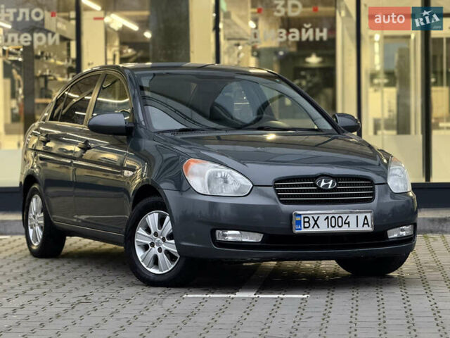 Серый Хендай Акцент, объемом двигателя 1.5 л и пробегом 155 тыс. км за 5200 $, фото 1 на Automoto.ua
