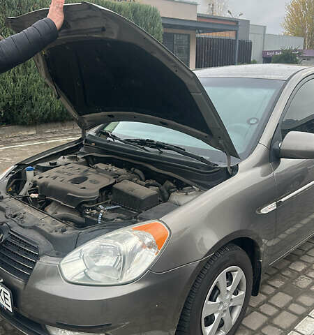 Сірий Хендай Акцент, об'ємом двигуна 1.4 л та пробігом 123 тис. км за 4700 $, фото 7 на Automoto.ua