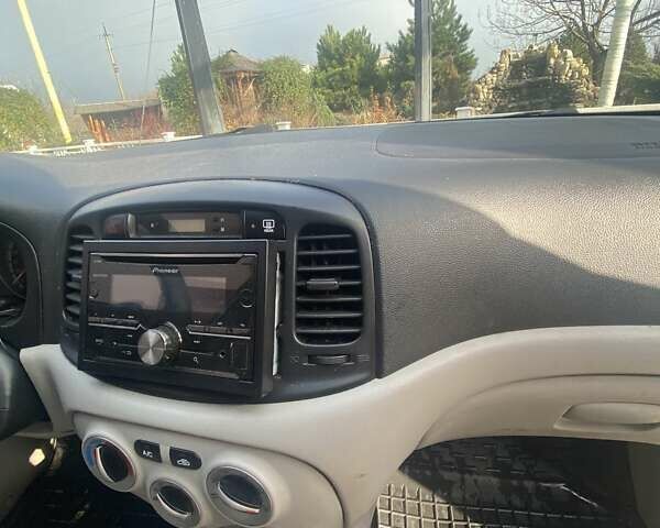 Сірий Хендай Акцент, об'ємом двигуна 1.4 л та пробігом 350 тис. км за 4300 $, фото 9 на Automoto.ua