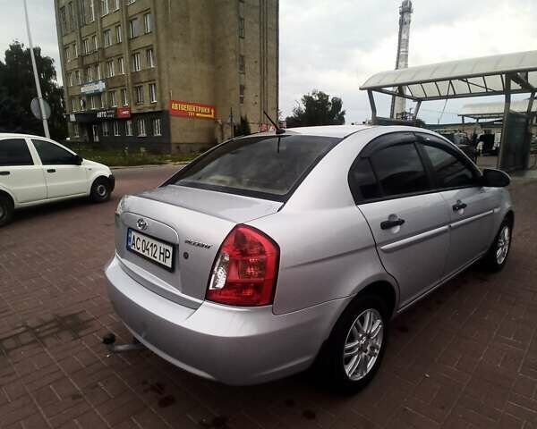 Сірий Хендай Акцент, об'ємом двигуна 1.4 л та пробігом 209 тис. км за 4500 $, фото 4 на Automoto.ua