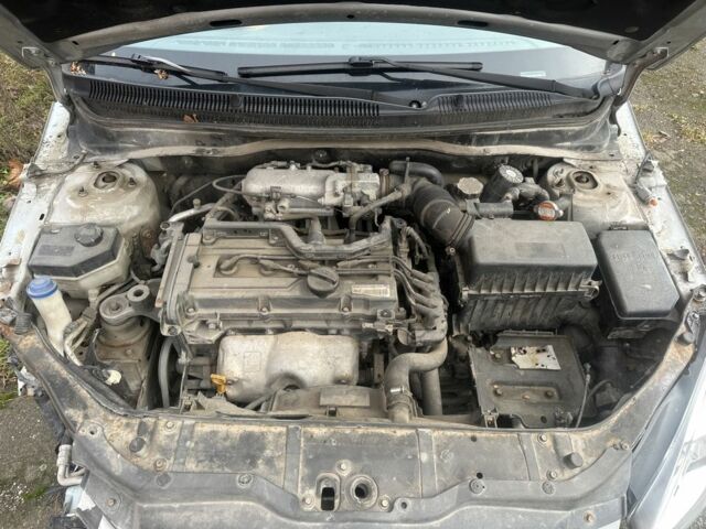 Серый Хендай Акцент, объемом двигателя 1.4 л и пробегом 200 тыс. км за 1599 $, фото 5 на Automoto.ua