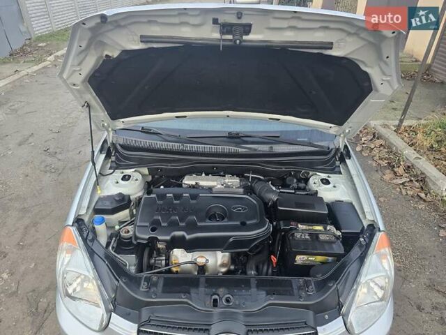 Серый Хендай Акцент, объемом двигателя 1.4 л и пробегом 82 тыс. км за 6600 $, фото 7 на Automoto.ua