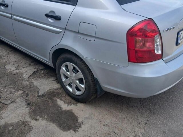 Сірий Хендай Акцент, об'ємом двигуна 1.4 л та пробігом 83 тис. км за 5999 $, фото 19 на Automoto.ua