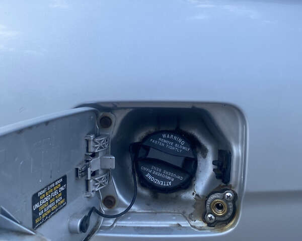 Серый Хендай Акцент, объемом двигателя 1.4 л и пробегом 245 тыс. км за 4500 $, фото 17 на Automoto.ua