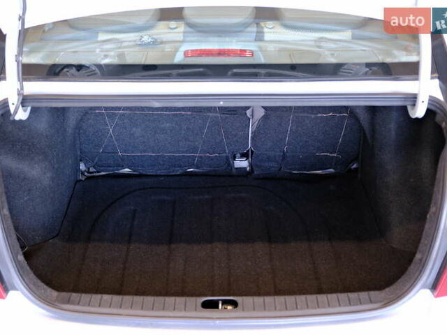 Серый Хендай Акцент, объемом двигателя 1.6 л и пробегом 55 тыс. км за 6900 $, фото 55 на Automoto.ua