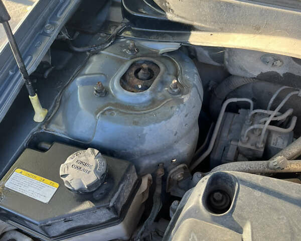 Серый Хендай Акцент, объемом двигателя 1.6 л и пробегом 308 тыс. км за 4600 $, фото 19 на Automoto.ua