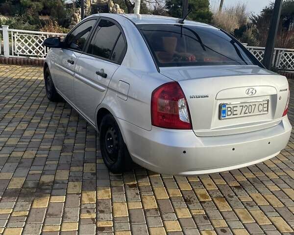 Сірий Хендай Акцент, об'ємом двигуна 1.4 л та пробігом 350 тис. км за 4300 $, фото 18 на Automoto.ua