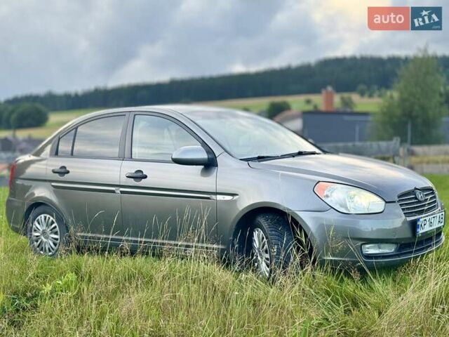 Сірий Хендай Акцент, об'ємом двигуна 1.4 л та пробігом 282 тис. км за 5000 $, фото 3 на Automoto.ua