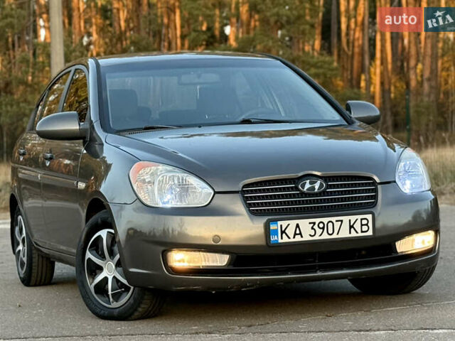 Сірий Хендай Акцент, об'ємом двигуна 1.4 л та пробігом 138 тис. км за 5600 $, фото 14 на Automoto.ua