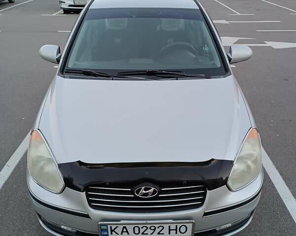 Сірий Хендай Акцент, об'ємом двигуна 1.4 л та пробігом 130 тис. км за 5100 $, фото 45 на Automoto.ua