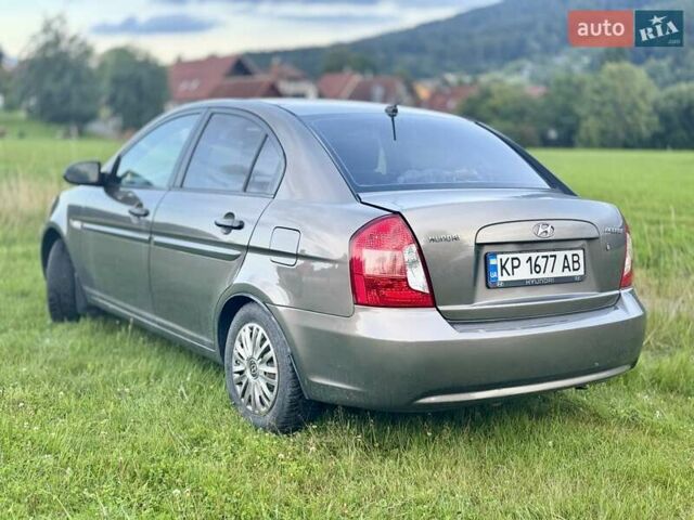 Сірий Хендай Акцент, об'ємом двигуна 1.4 л та пробігом 282 тис. км за 5000 $, фото 8 на Automoto.ua