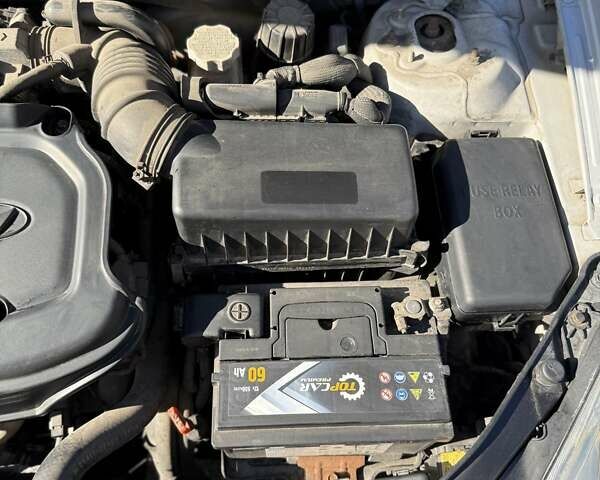 Сірий Хендай Акцент, об'ємом двигуна 1.6 л та пробігом 136 тис. км за 6300 $, фото 62 на Automoto.ua