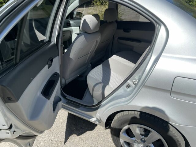 Сірий Хендай Акцент, об'ємом двигуна 1.4 л та пробігом 153 тис. км за 5500 $, фото 9 на Automoto.ua