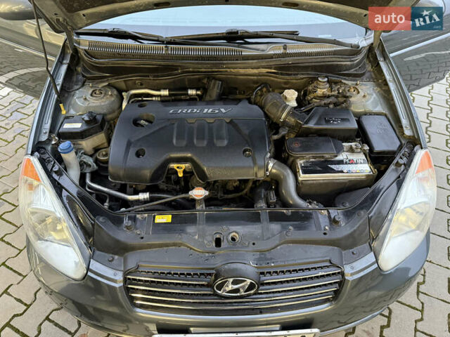 Серый Хендай Акцент, объемом двигателя 1.5 л и пробегом 155 тыс. км за 5200 $, фото 41 на Automoto.ua