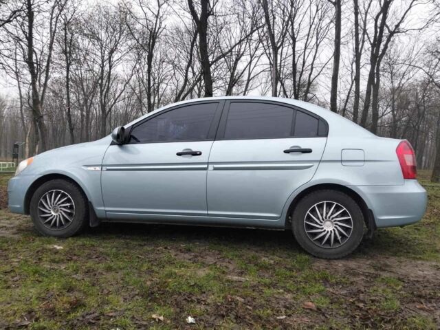 Сірий Хендай Акцент, об'ємом двигуна 1.4 л та пробігом 187 тис. км за 4850 $, фото 5 на Automoto.ua