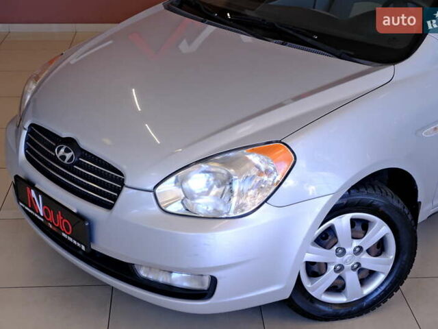 Серый Хендай Акцент, объемом двигателя 1.6 л и пробегом 55 тыс. км за 6900 $, фото 16 на Automoto.ua