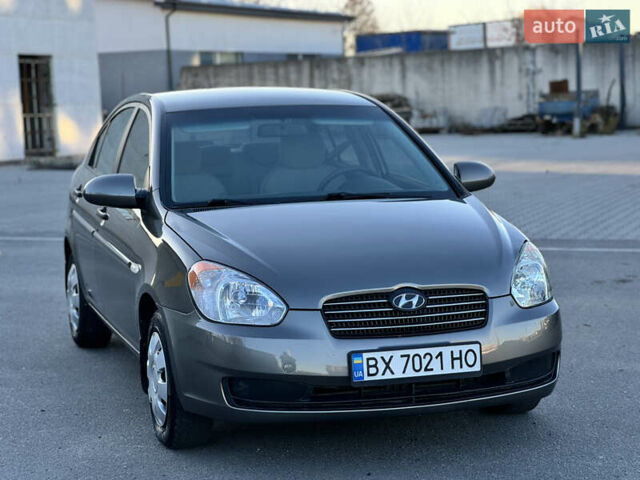 Серый Хендай Акцент, объемом двигателя 1.4 л и пробегом 98 тыс. км за 4899 $, фото 11 на Automoto.ua