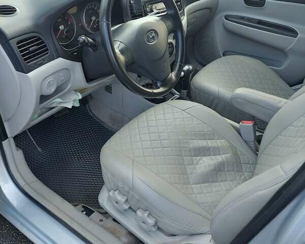 Хендай Акцент 2008 в Виннице на Automoto.ua Серый Хендай Акцент, объемом двигателя 1.6 л и пробегом 240 тыс. км за 5600 $, фото 8 на Automoto.ua