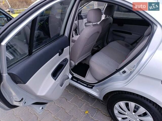 Серый Хендай Акцент, объемом двигателя 1.4 л и пробегом 186 тыс. км за 5000 $, фото 19 на Automoto.ua