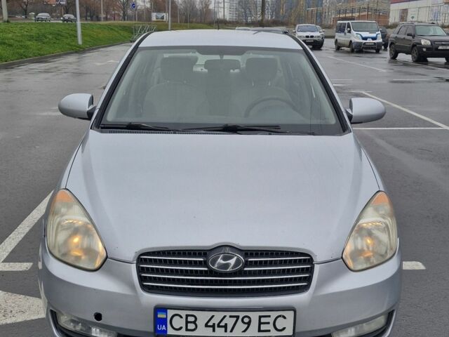Серый Хендай Акцент, объемом двигателя 1.5 л и пробегом 268 тыс. км за 3400 $, фото 1 на Automoto.ua