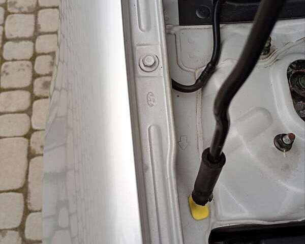 Серый Хендай Акцент, объемом двигателя 1.4 л и пробегом 73 тыс. км за 6600 $, фото 21 на Automoto.ua