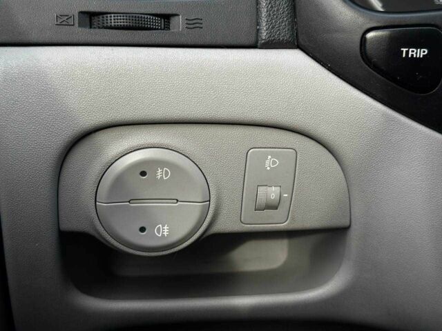 Сірий Хендай Акцент, об'ємом двигуна 0 л та пробігом 228 тис. км за 5990 $, фото 16 на Automoto.ua