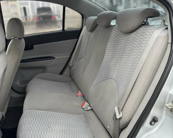 Сірий Хендай Акцент, об'ємом двигуна 1.4 л та пробігом 313 тис. км за 4150 $, фото 22 на Automoto.ua