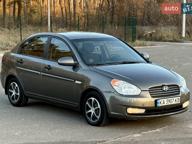 Сірий Хендай Акцент, об'ємом двигуна 1.4 л та пробігом 138 тис. км за 5600 $, фото 21 на Automoto.ua