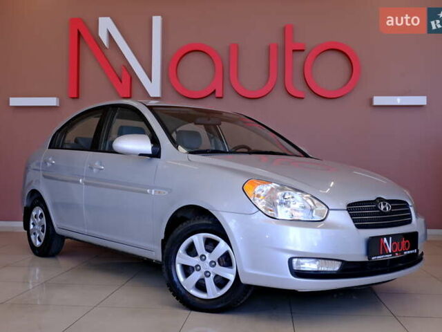 Серый Хендай Акцент, объемом двигателя 1.6 л и пробегом 55 тыс. км за 6900 $, фото 7 на Automoto.ua